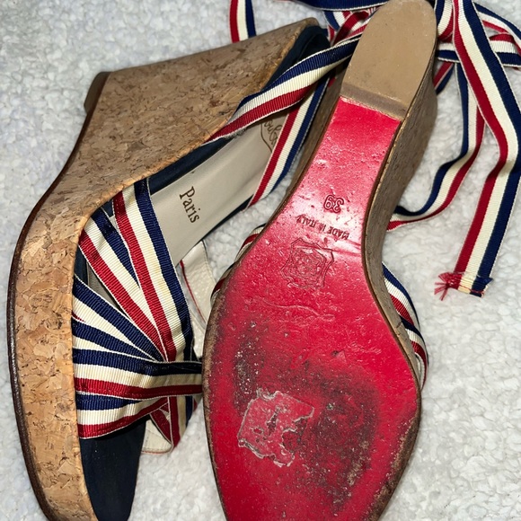Christian Louboutin Pre-Owned Wedges size 39 - Picture 2 of 6